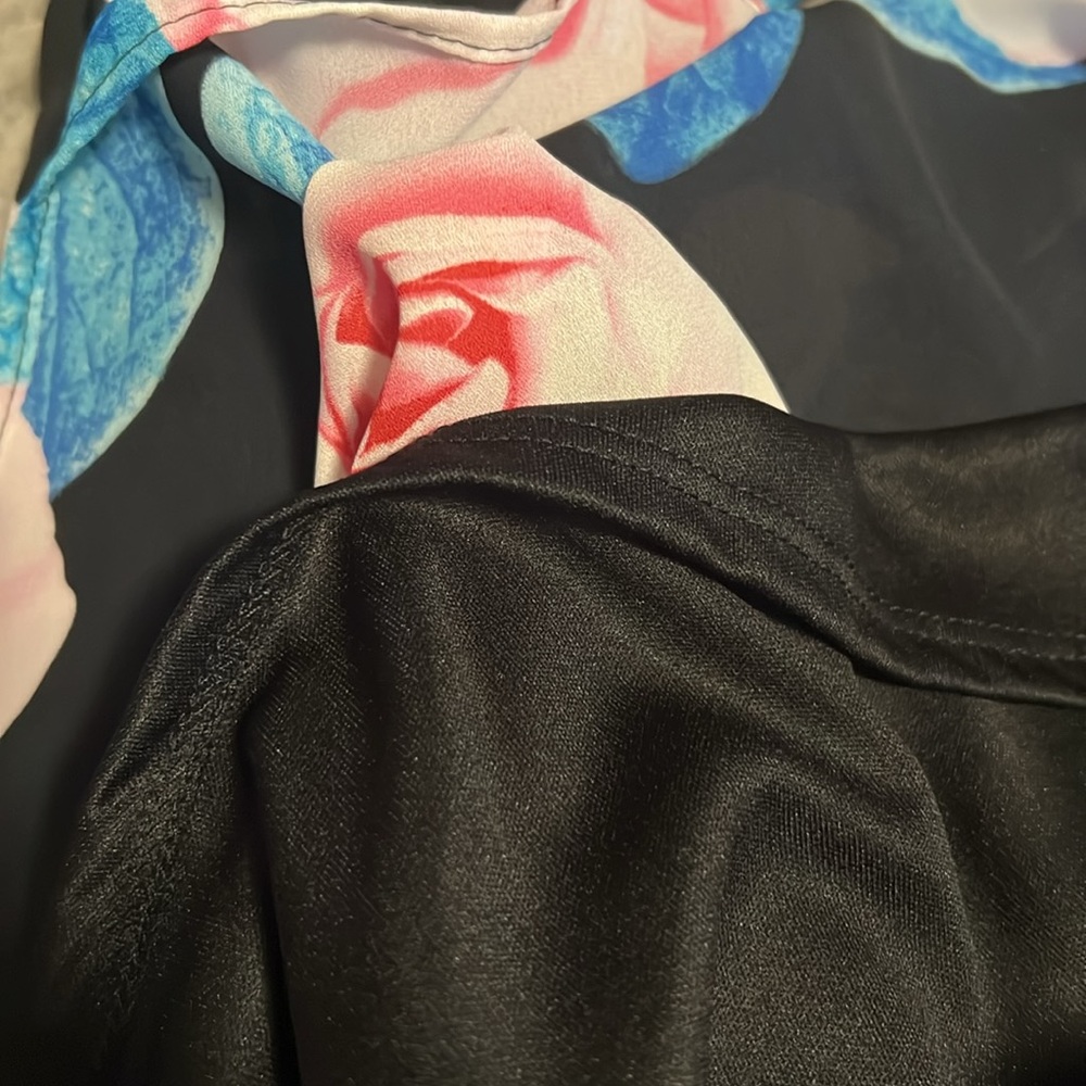 Peach Love Black Pink Floral V-neck Tie Waist Dress NWOT - Picture 9 of 11